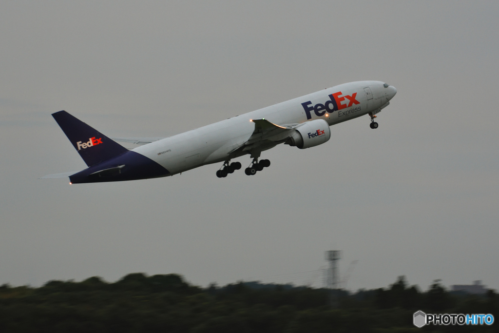Airborne Fedex