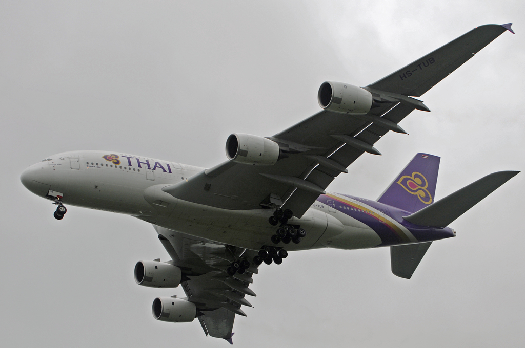 タイ国際航空A380アプローチ