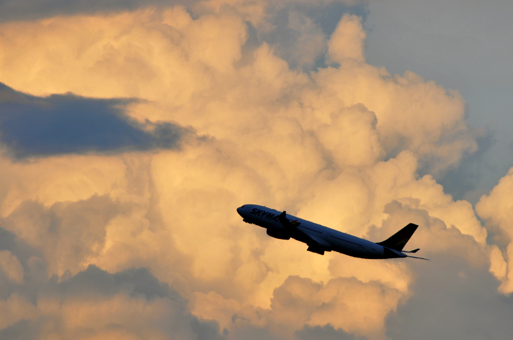 Climbing A330