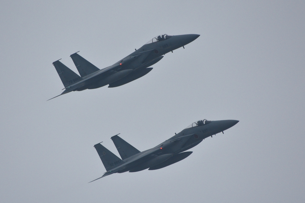 F15飛来