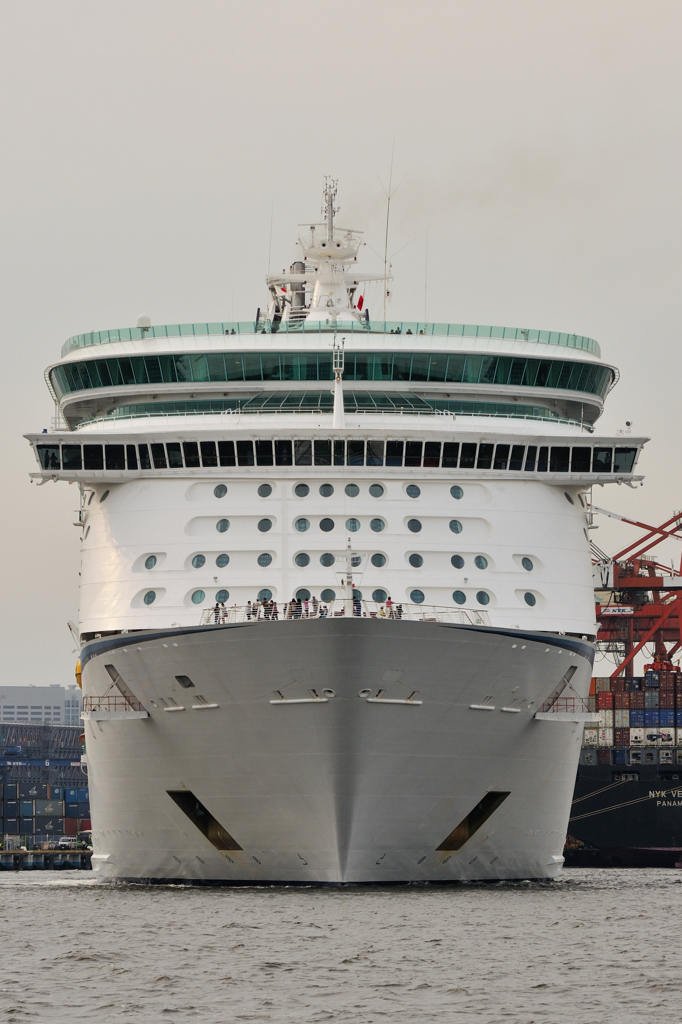 voyager of the seas01