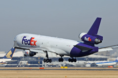 Fedex　MD-11　N528FE