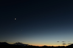 月と金星夕闇
