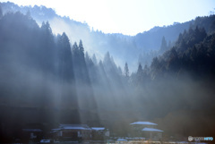 里山の光芒