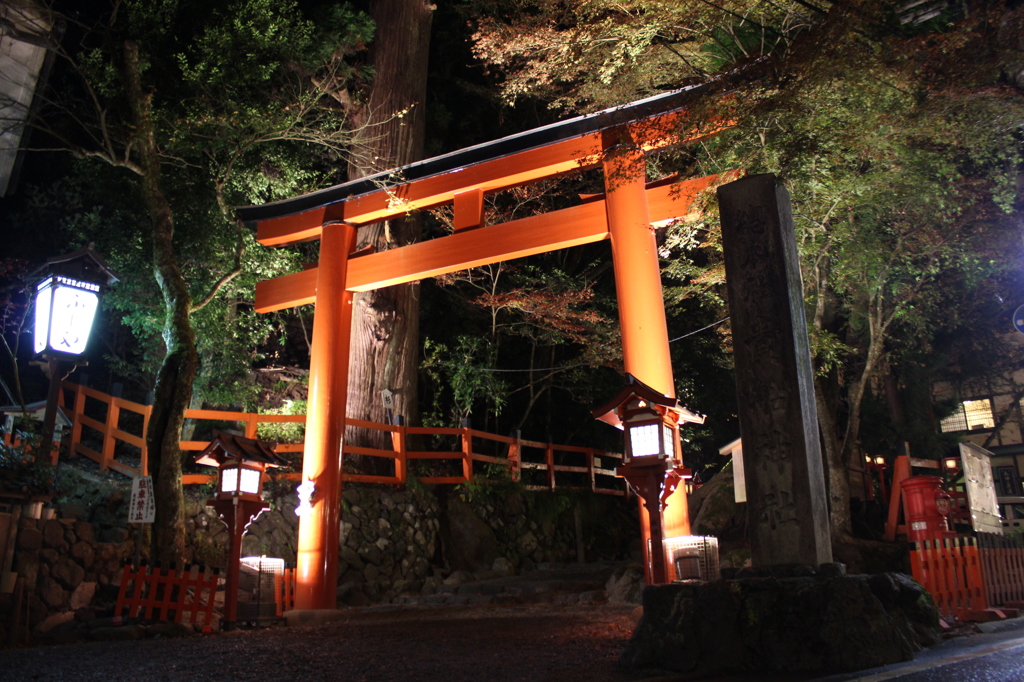 貴船神社