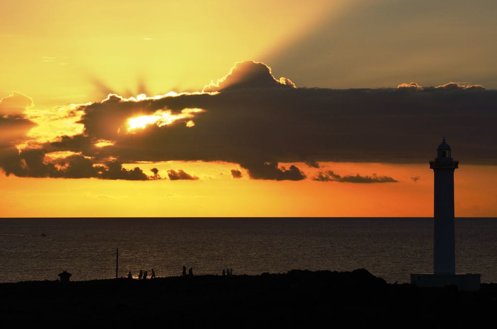 残波岬の夕暮れ