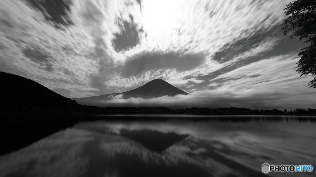 雲、流れる -2