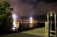夜の『鶴の橋』