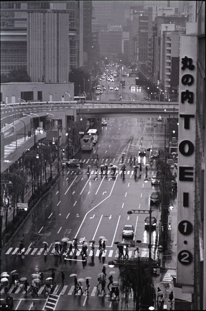 雨の銀座