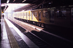 黄色い電車