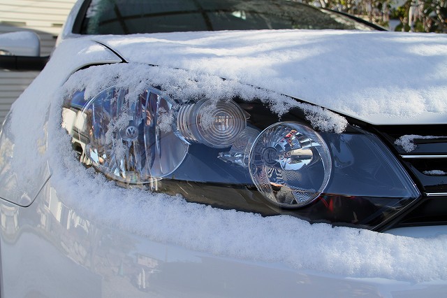 雪をかぶった愛機