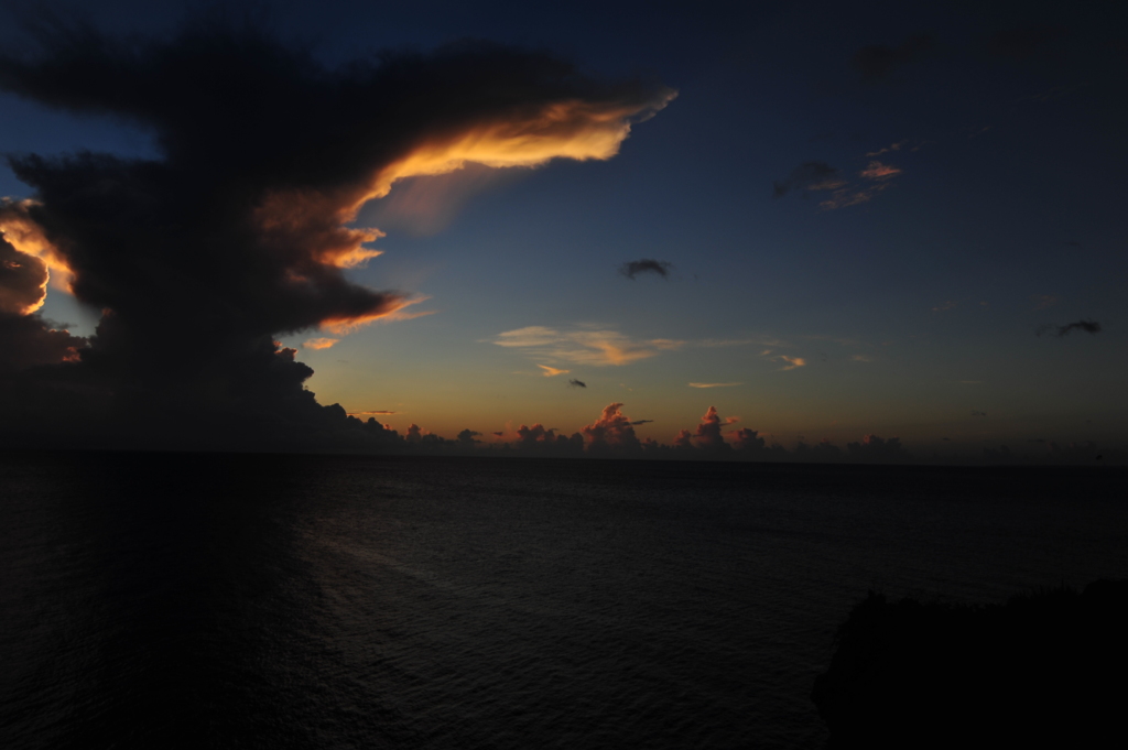 雲の闇