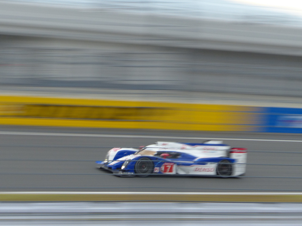 WEC FUJI TS030 ホームストレート