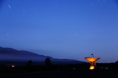 秋の夜空に