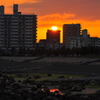 水面に映る夕焼けに惹かれて