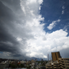 雨雲の向こうは高層雲