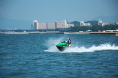 夏にマリンスポーツは欠かせません