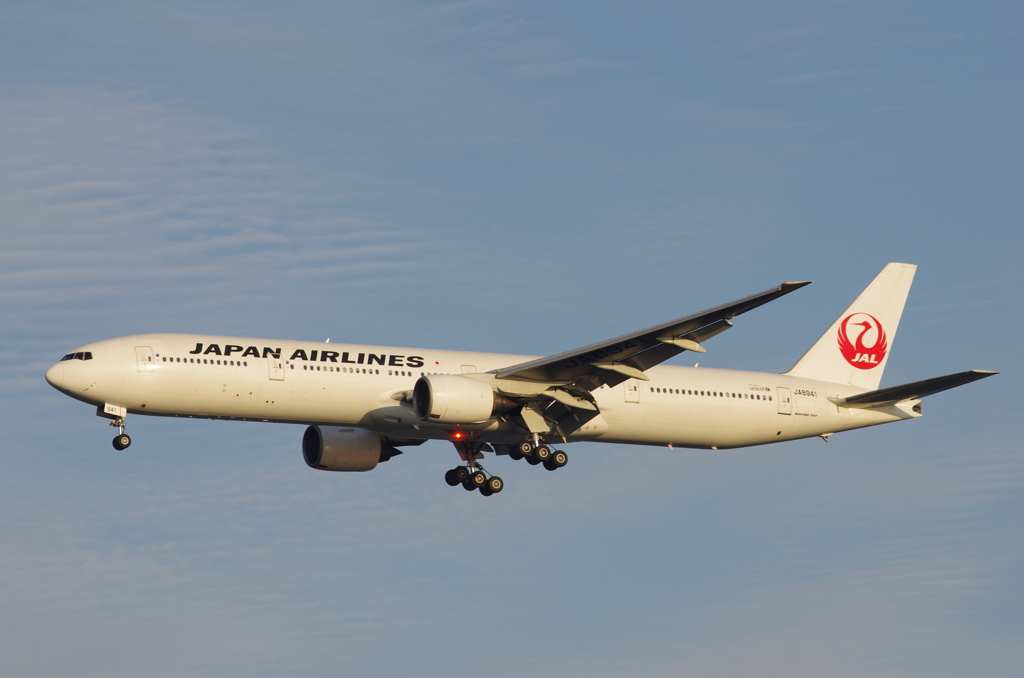 777-300