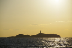 島のシルエット