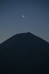 富士・残月