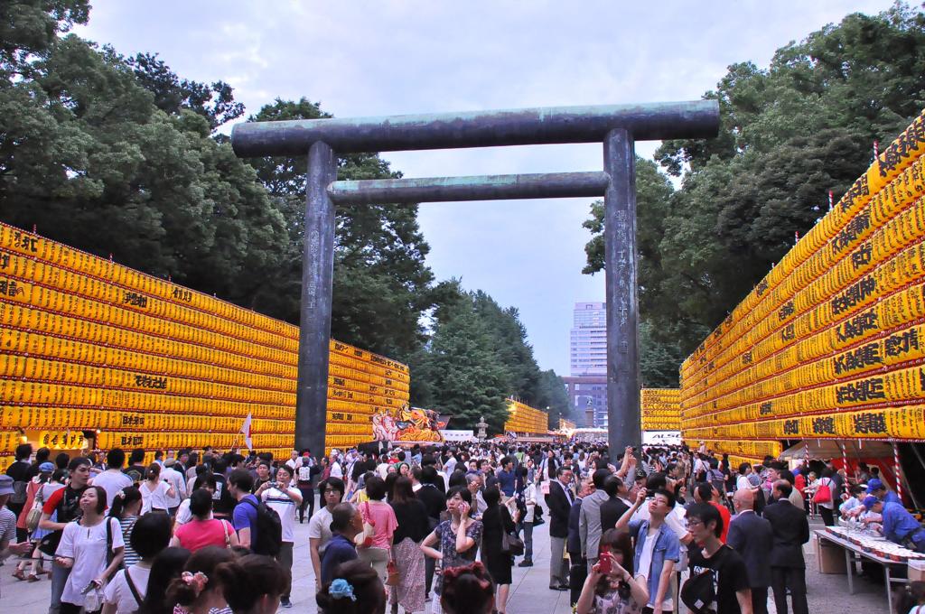 靖国神社の夏・・みたままつり
