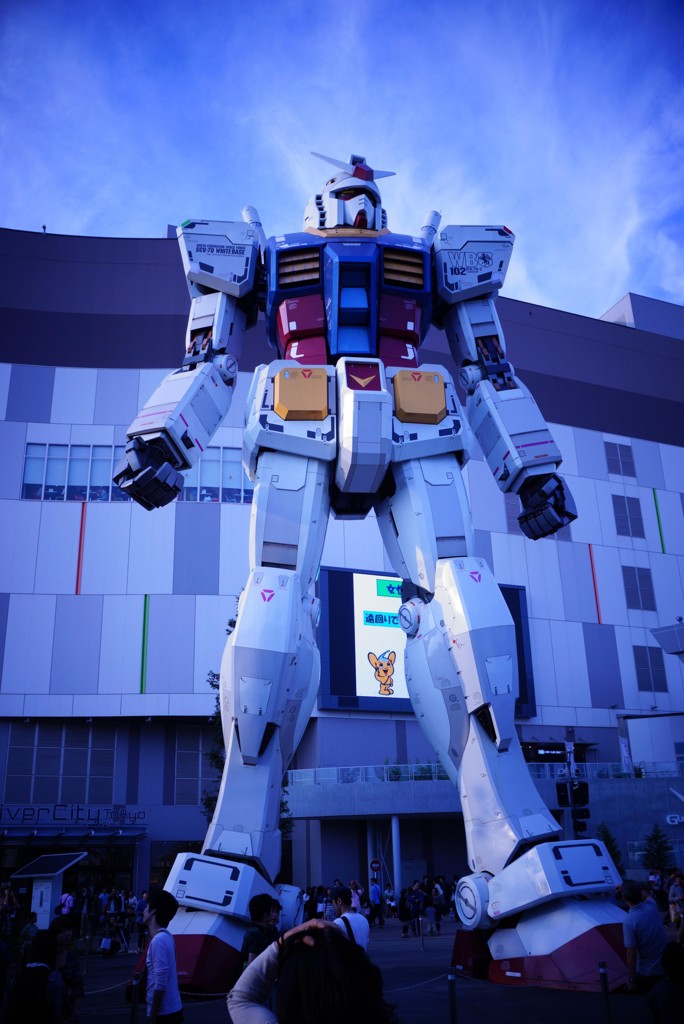 燃え上がるガンダム・・ダイバーシティー