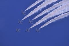 小松基地航空祭前日予行練習2012・・小松の青空を。。ブルーインパルス デルタル