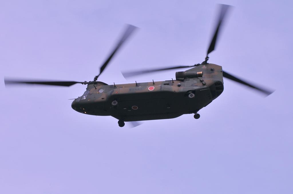 陸上自衛隊CH-47Jチヌーク飛来・・厚木基地