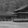 静寂な雨上がりの干潮の宮島厳島神社②