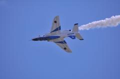 小松基地航空祭前日予行練習2012・・小松の青空を。。ブルーインパルス5番機スロ
