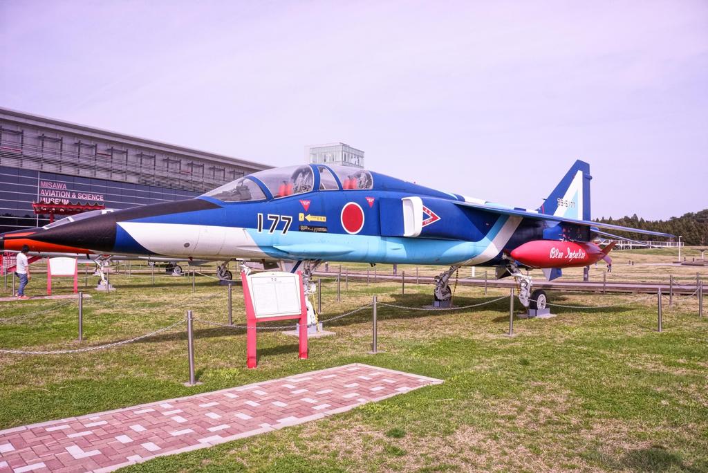 2代目ブルーインパルスF-2・・三沢航空科学館
