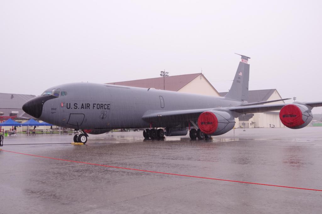 空中給油機 KC-135Rストラトタンカー・・