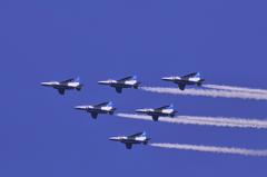 デルタ隊形飛行。。岩国基地日米親善フレンドシップ2012