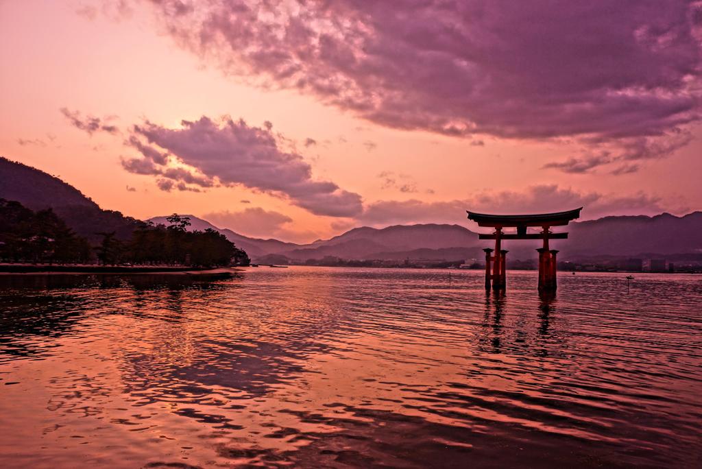 夕暮れの宮島・・HDR