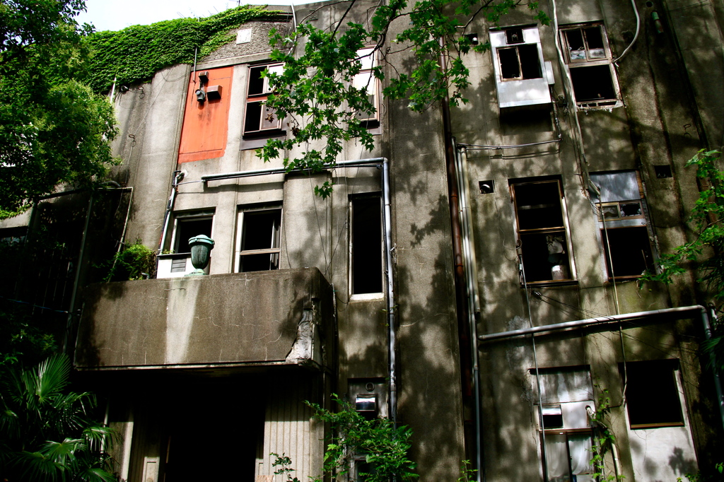 vanished world