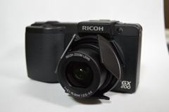 RICOH GX 200