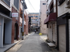 路地裏散策TOUR