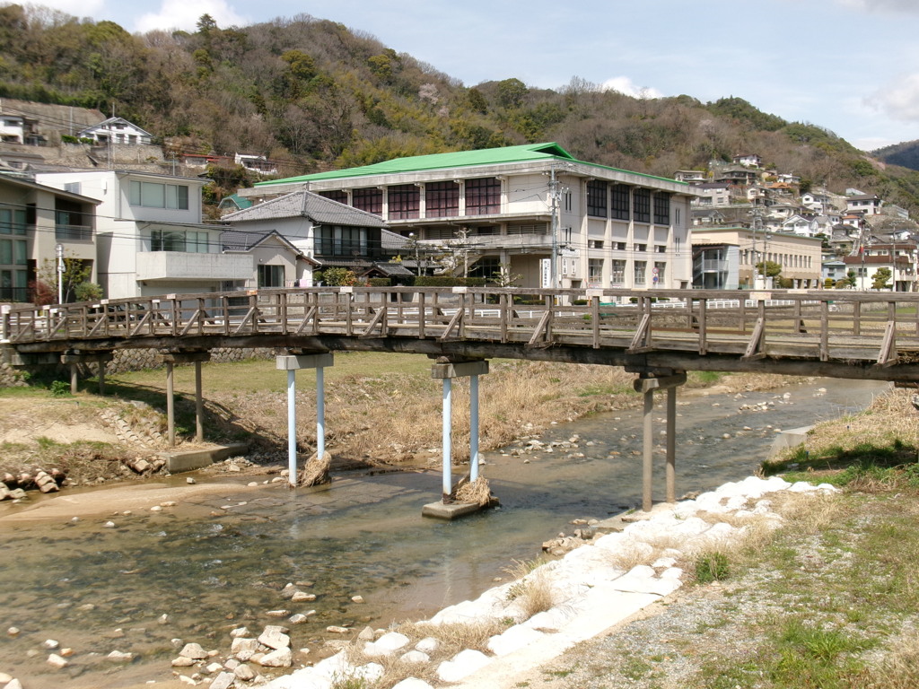 レトロな橋