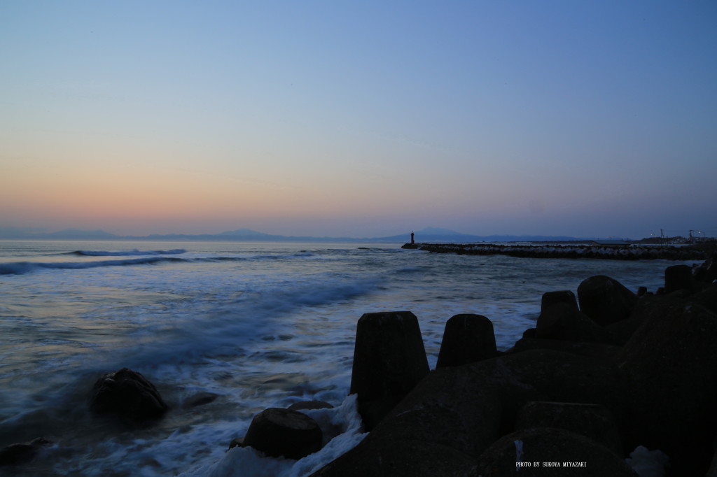 オホーツク海・連山～鱒浦