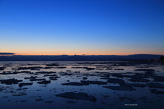 流氷・夜明け