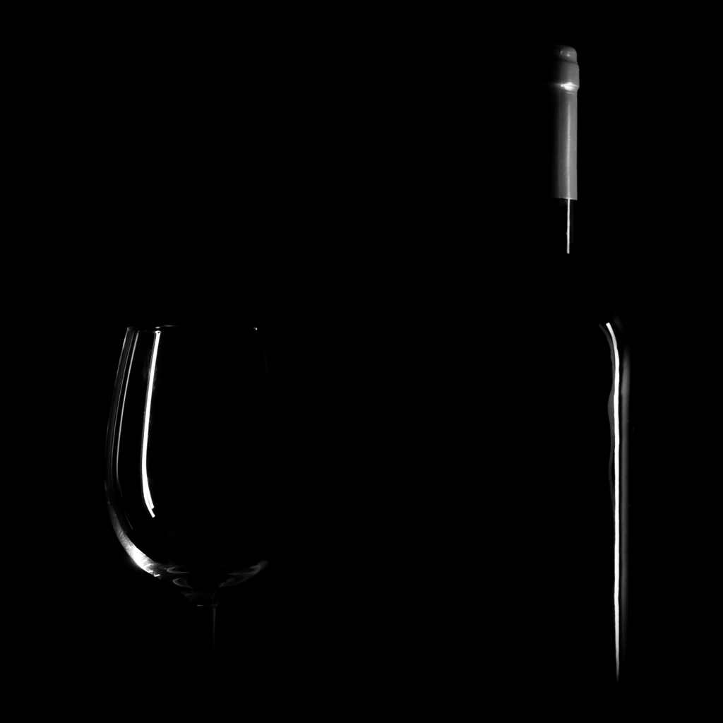 BOTTLE & GLASS 