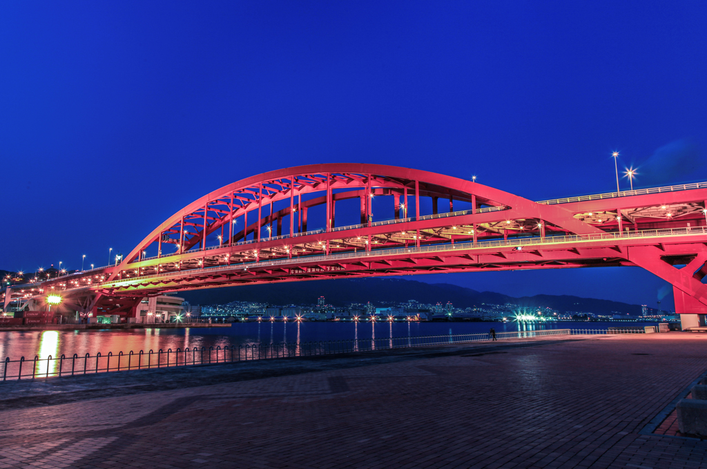 神戸大橋