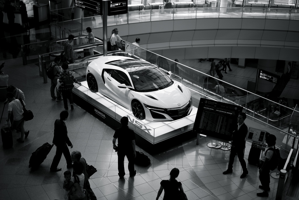 HONDA NSX 　At Haneda Airport