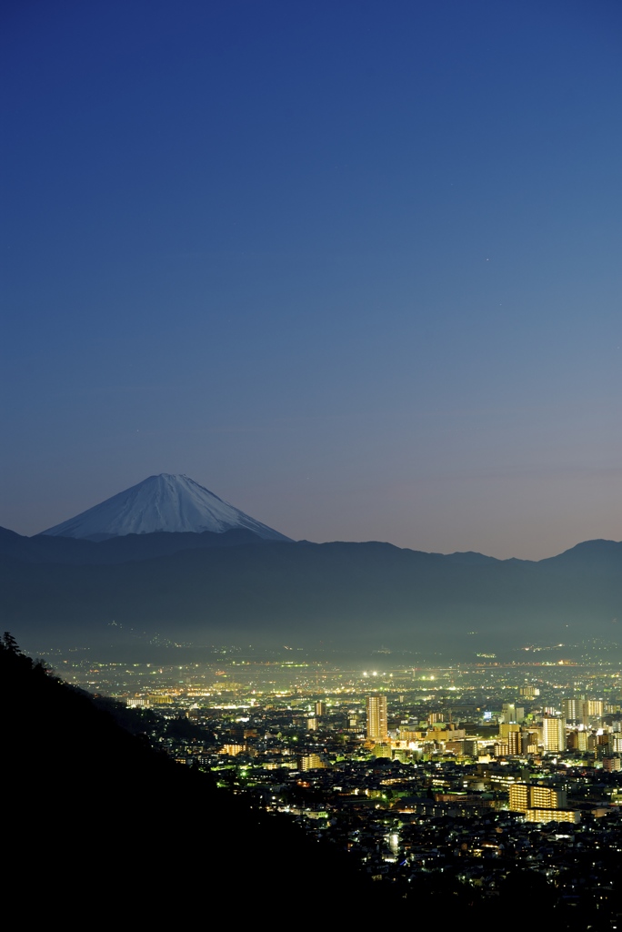 和田峠より富士を望む