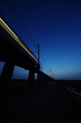 夕暮れの特急
