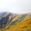 雲、万太郎山