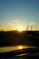 ボンネットの夕日
