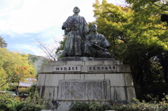 坂本先生と中岡先生像