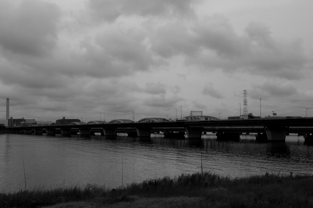 雨の日の伝法