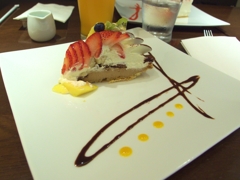 青山のベリーカフェでタルト☆